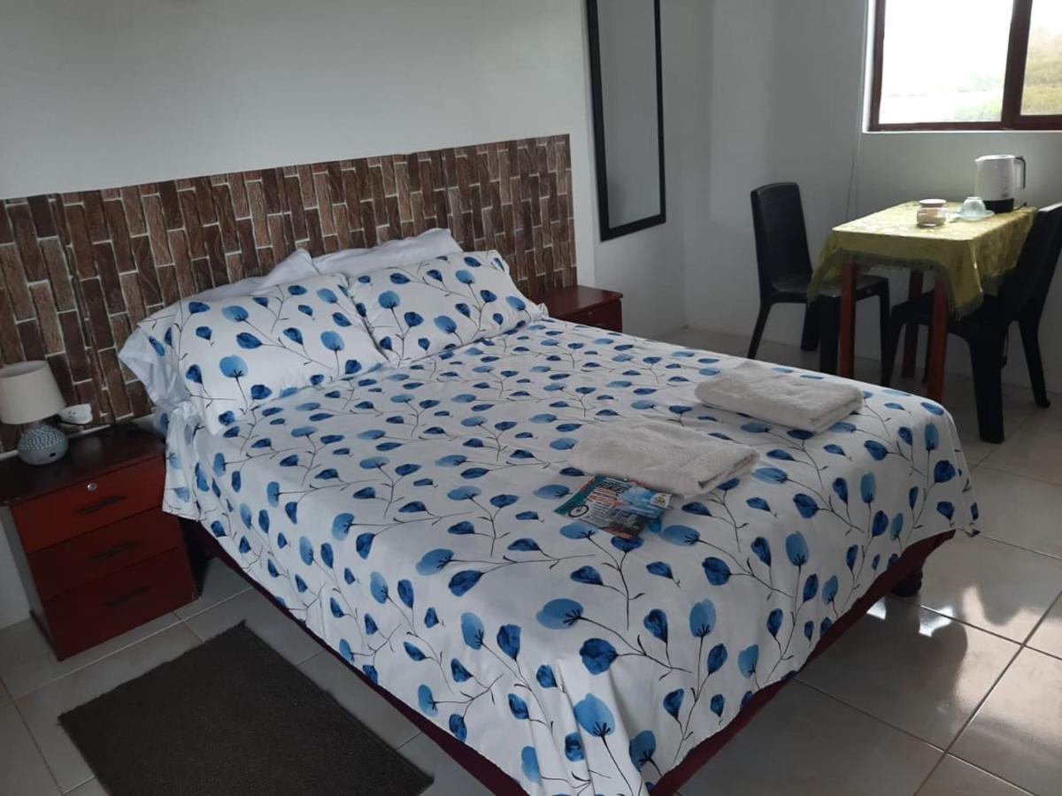 Flamingos House Puerto Villamil Εξωτερικό φωτογραφία